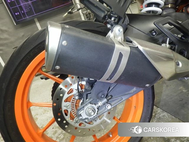 Проданный KTM RC 390 id 4184175 из Японии, фото 20