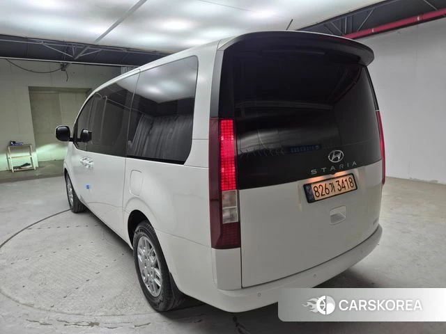Hyundai Staria id 4309573 из Кореи 16