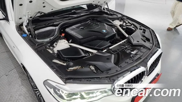 BMW 5 Series (G30) id 2302862 из Кореи 16