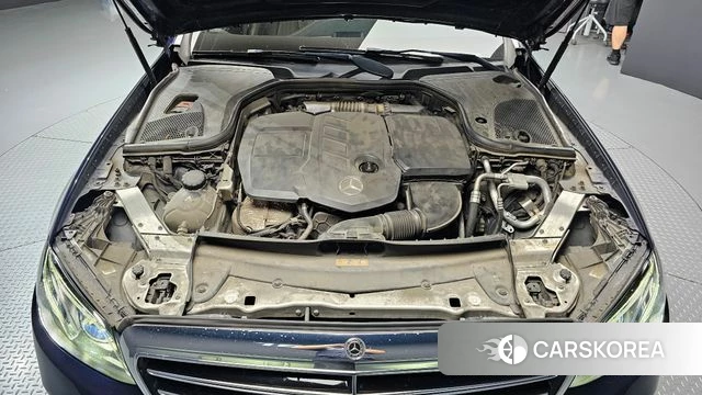 Mercedes-Benz E-Class W213 id 4496510 из Кореи 16