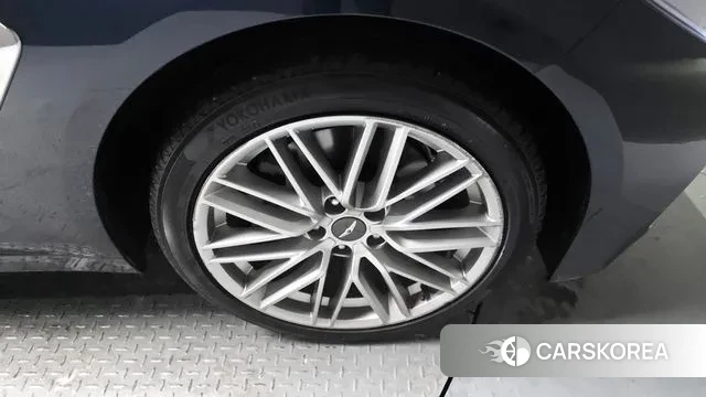 Genesis G70 id 3449420 из Кореи 12