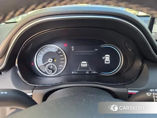 Genesis GV70 id 3366175 из Кореи 16