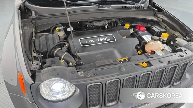 Jeep Renegade id 4727938 из Кореи 27