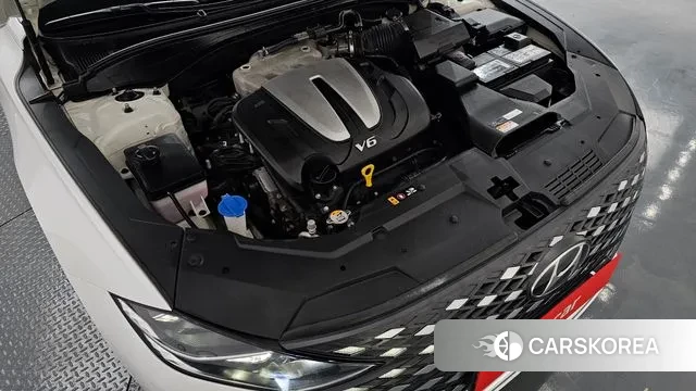 Hyundai The New Grandeur IG id 3759916 из Кореи 16