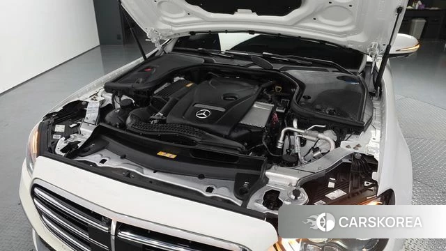 Mercedes-Benz E-Class W213 id 4636521 из Кореи 28