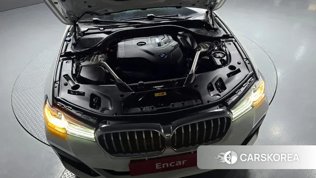 BMW 5 Series (G30) id 2895328 из Кореи 16