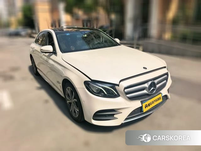 Mercedes-Benz E-class 2020 Белый из Китая, фото 6