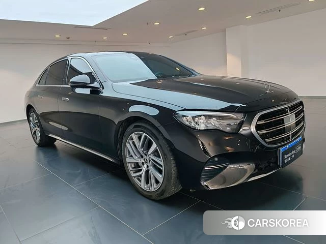 Mercedes-Benz E-class id 4264959 из Китая 16