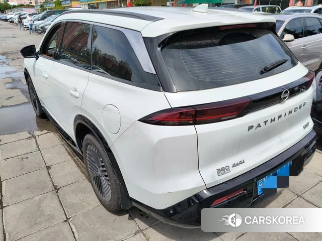 Nissan Exploring the land id 4335934 из Китая 17