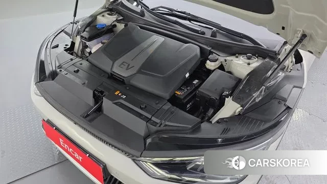 Kia EV6 id 3478621 из Кореи 16