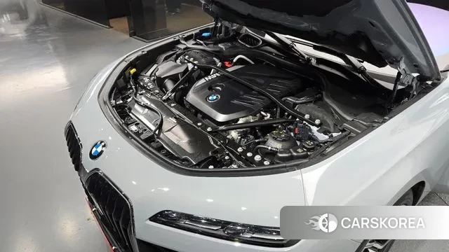 BMW 7 Series (G70) id 3585407 из Кореи 16