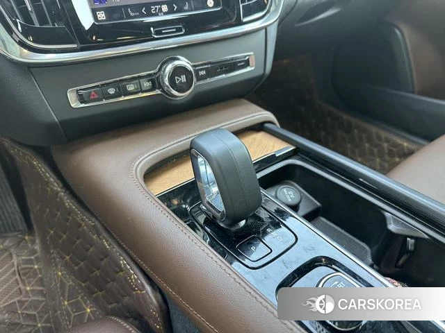 Volvo S90 id 3856231 из Китая 11