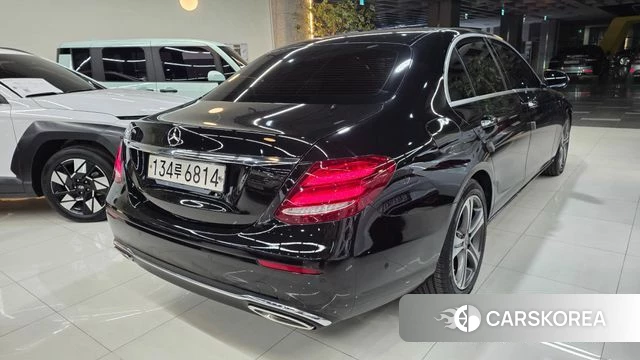 Mercedes-Benz E-Class W213 id 4609826 из Кореи 16
