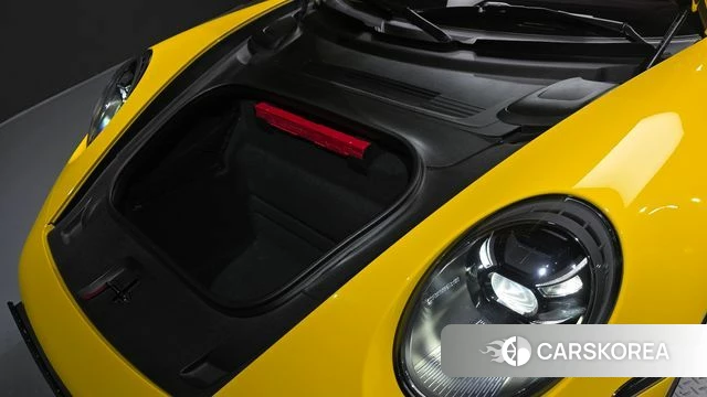 Porsche 911(992) id 4584808 из Кореи 29