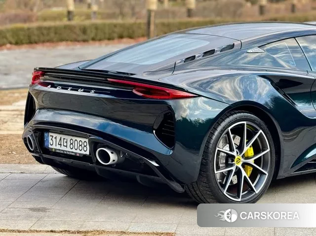 Lotus Emira id 3436945 из Кореи 16