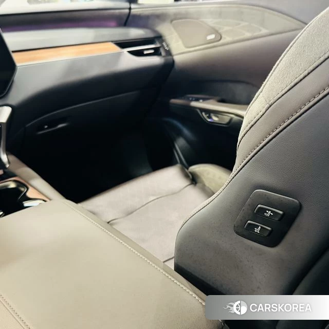 Lexus RX PHEV id 4353705 из Китая 21