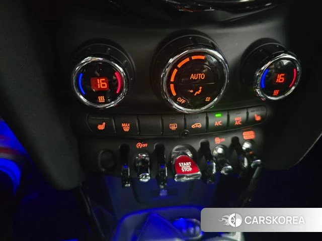 Mini Cooper 2020 Жемчужный цвет из Кореи, фото 6