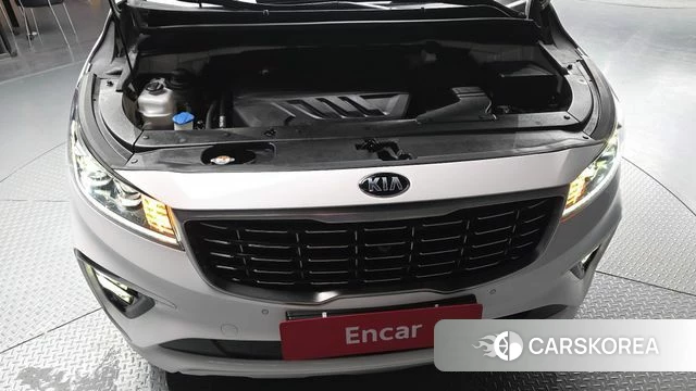 Kia The New Carnival id 4693841 из Кореи 31
