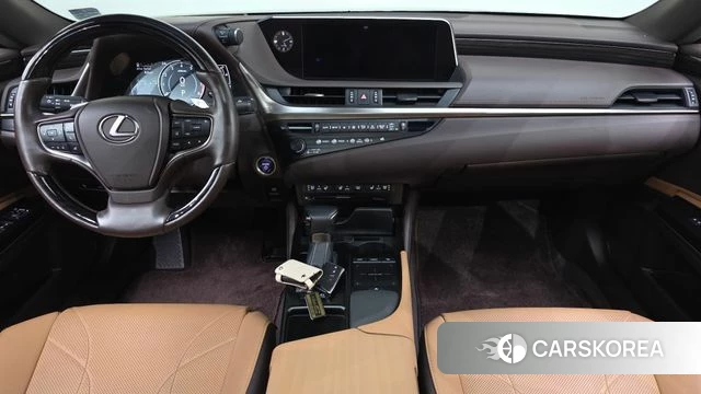 Lexus ES300h 7th generation id 4424311 из Кореи 31