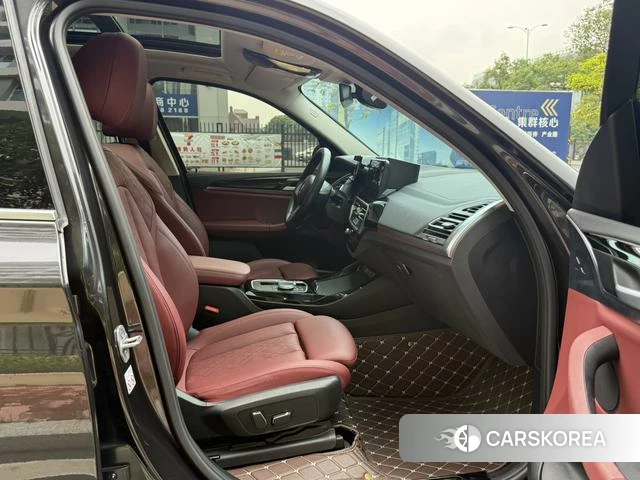 BMW iX3 id 4291202 из Китая 17