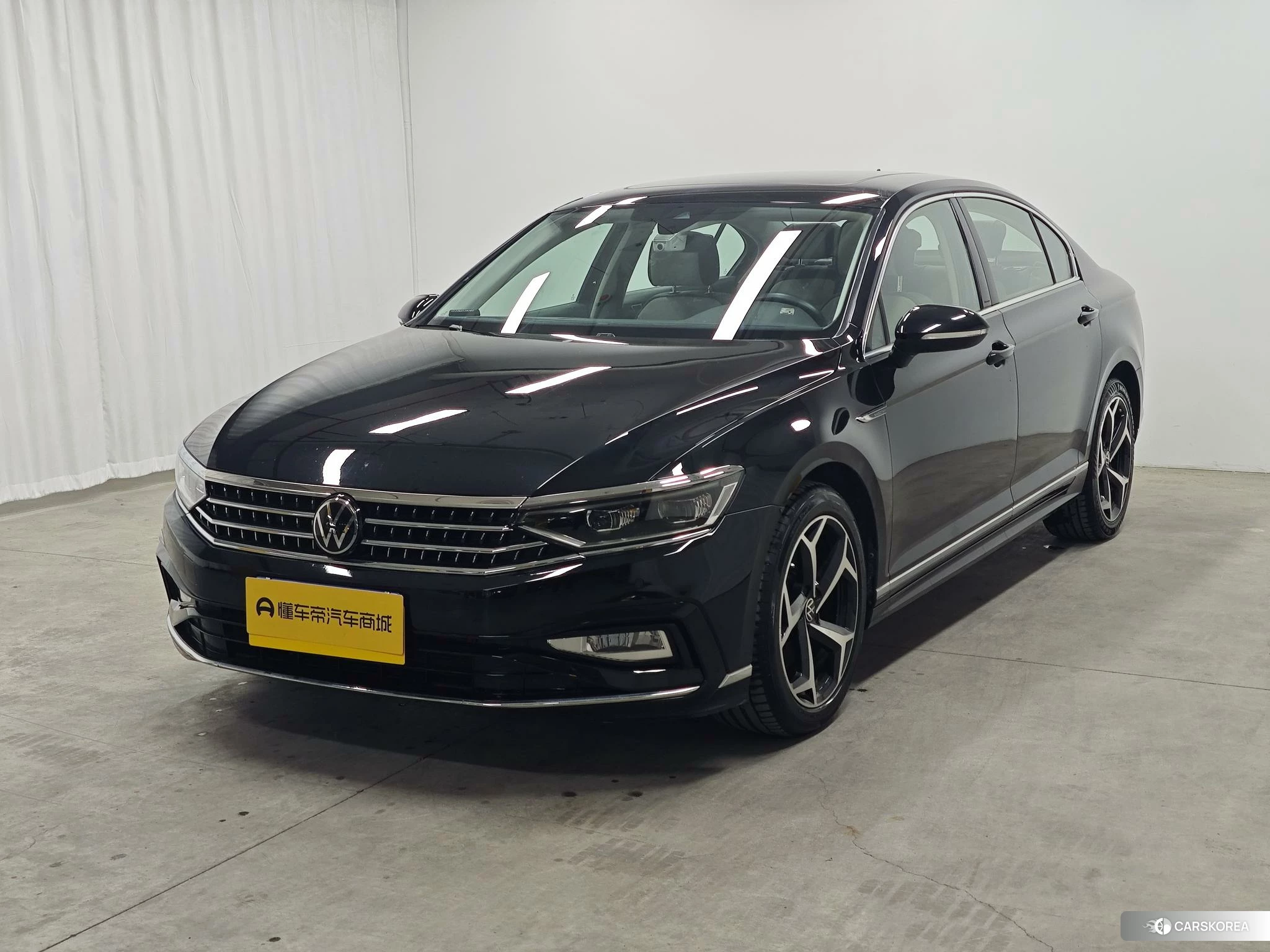 Volkswagen Magotan id 4513485 из Китая 16
