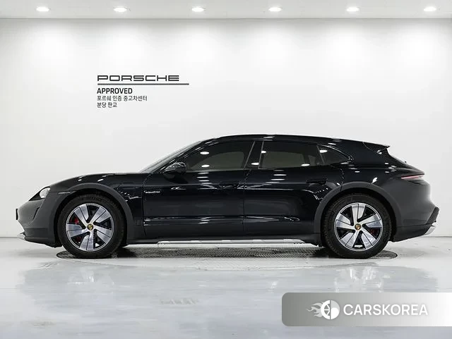 Porsche Taycan id 3739678 из Кореи 16