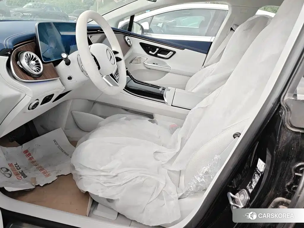 Mercedes-Benz EQE 2025 Черный из Китая, фото 6
