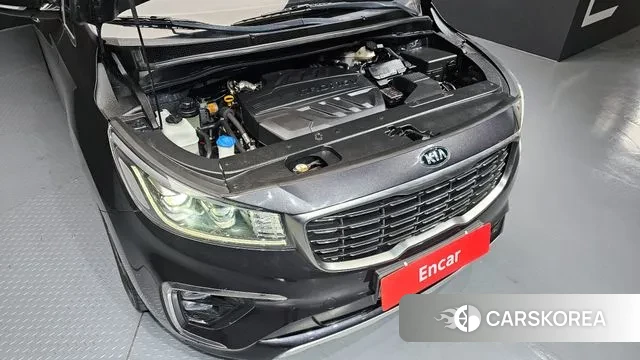 Kia The New Carnival id 3573595 из Кореи 16