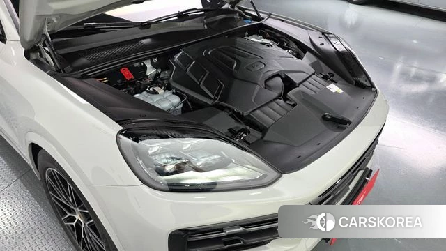 Porsche Cayenne (PO536) id 4635613 из Кореи 30