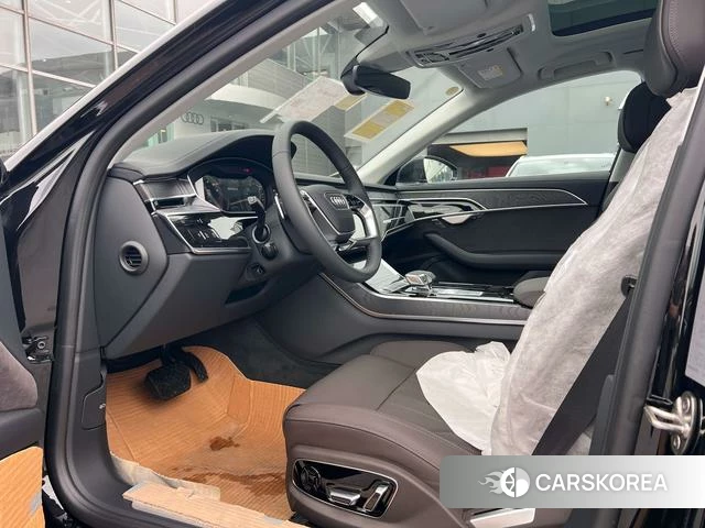 Audi A8 2025 Черный из Китая, фото 6
