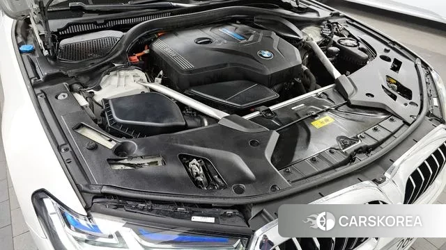 BMW 5 Series (G30) id 3712939 из Кореи 16