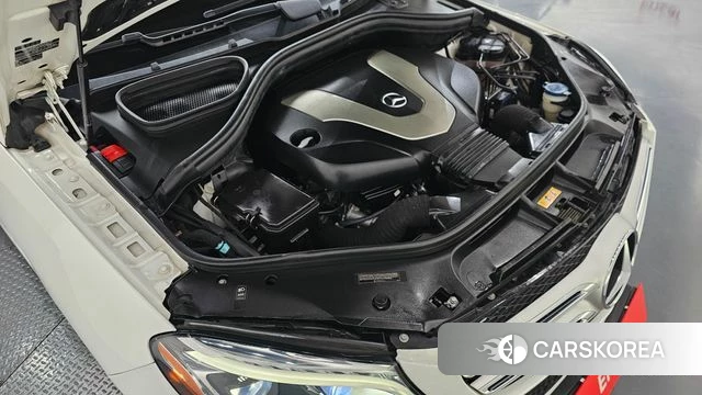 Mercedes-Benz GLE - Class W166 id 3801547 из Кореи 16