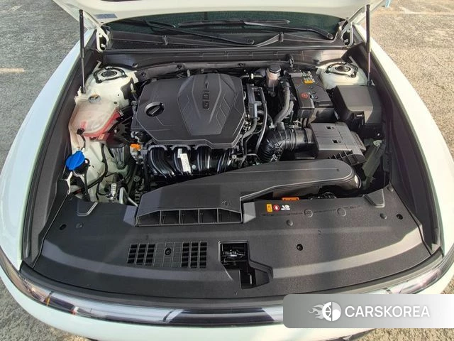 Hyundai Grandeur (GN7) id 3857326 из Кореи 16