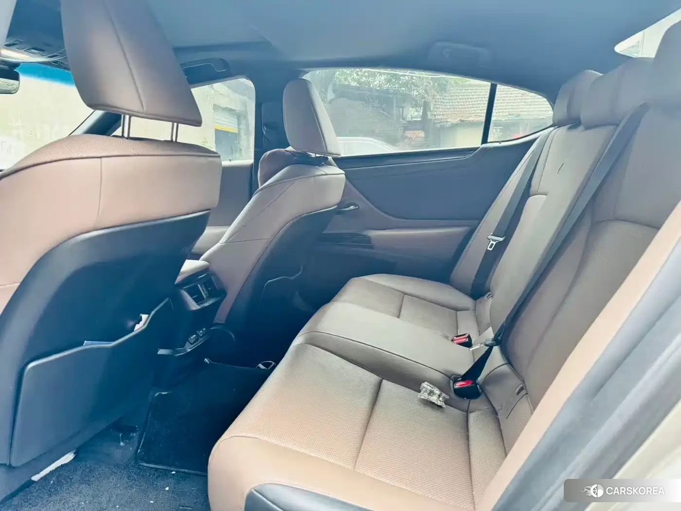 Lexus ES 2022 Silver/gray из Китая, фото 6