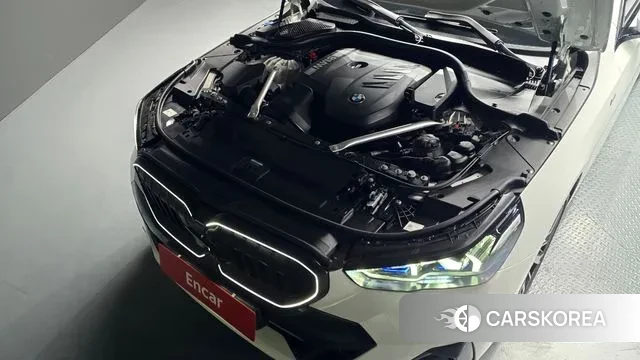 BMW 5 Series (G60) id 3614358 из Кореи 16