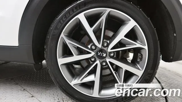 Kia The New Niro id 2719412 из Кореи 16