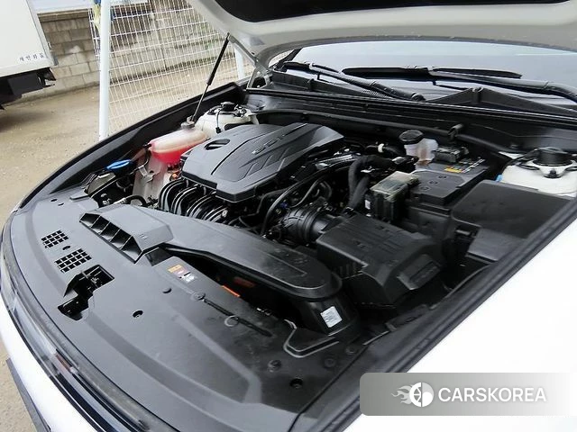 Hyundai Grandeur (GN7) id 3922508 из Кореи 16