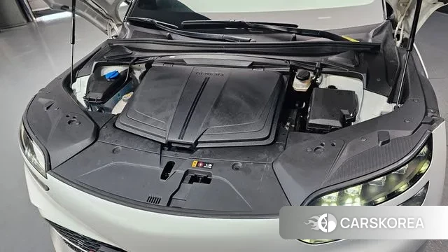 Genesis GV60 id 3027350 из Кореи 16