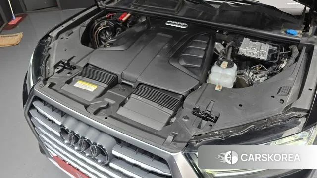 Audi Q7 (4M) id 3692362 из Кореи 16