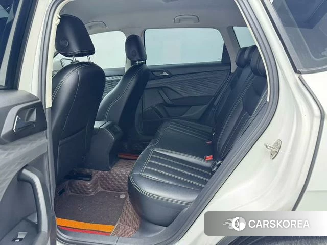Volkswagen Tuyue 2023 Белый из Китая, фото 6