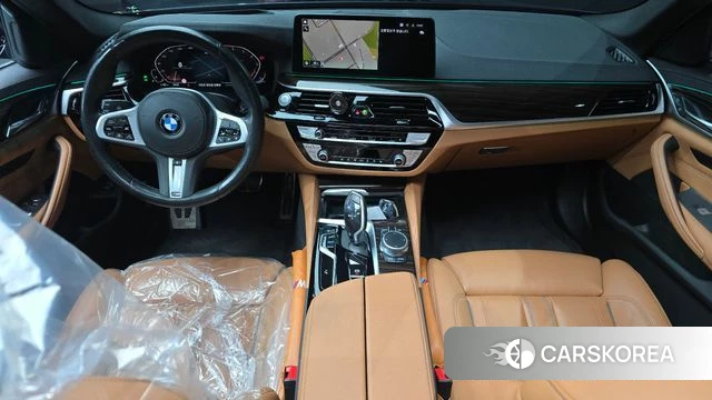 BMW 5 Series (G30) id 4746167 из Кореи 27