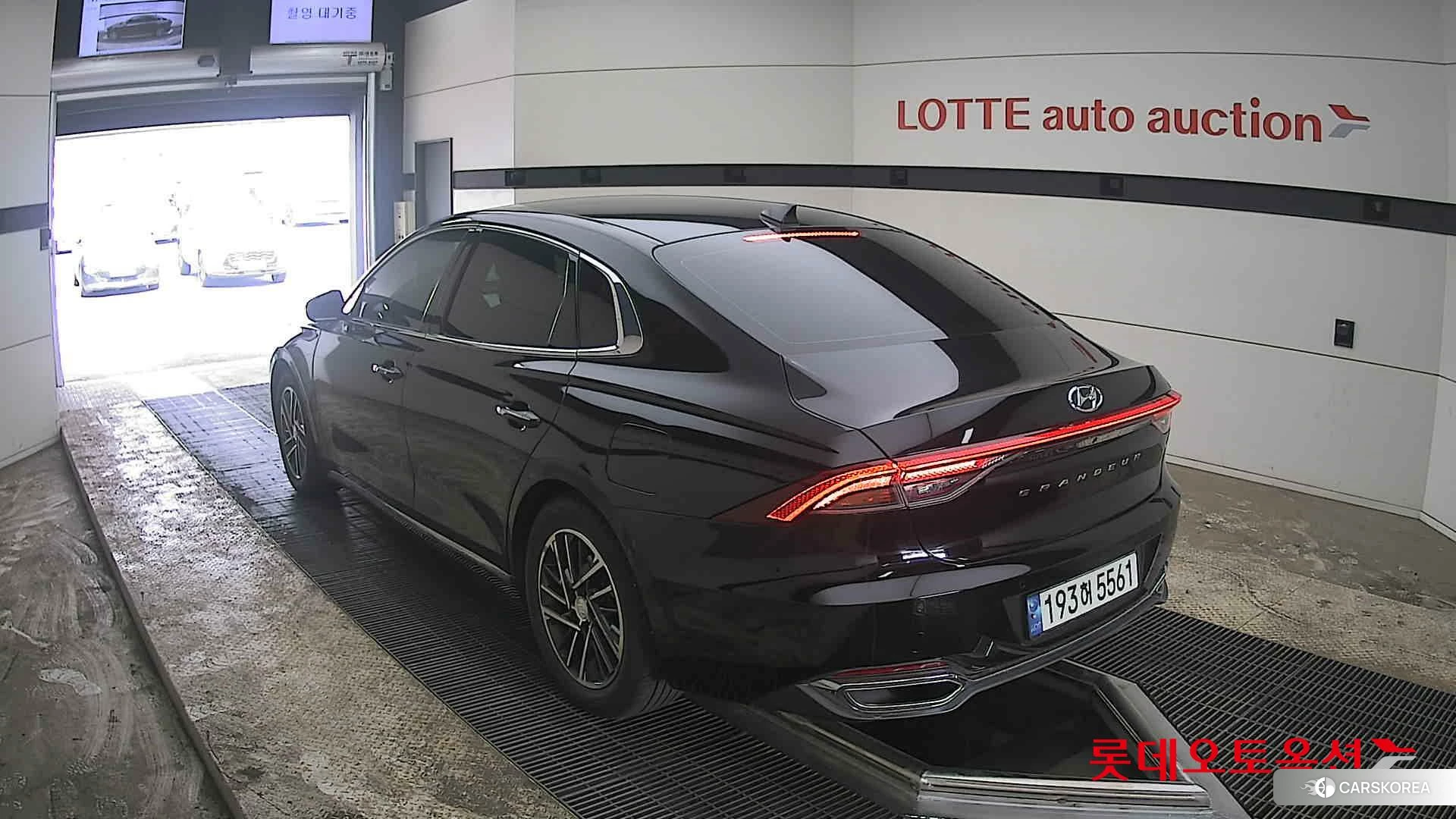 Hyundai Grandeur id 3875851 из Кореи 34