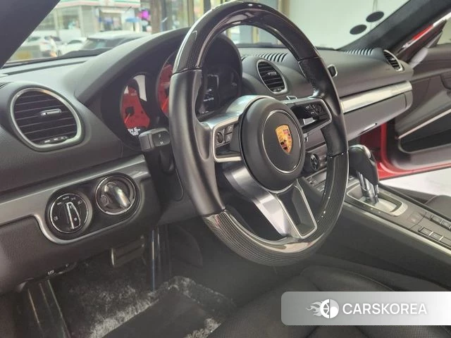 Porsche 718 Cayman id 3905661 из Кореи 15