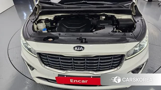 Kia The New Carnival id 3598848 из Кореи 16