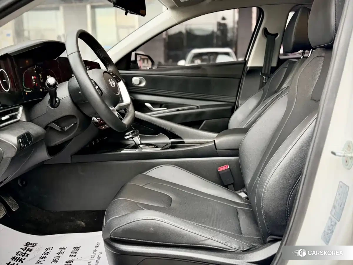 Hyundai Elantra id 4547313 из Китая 20