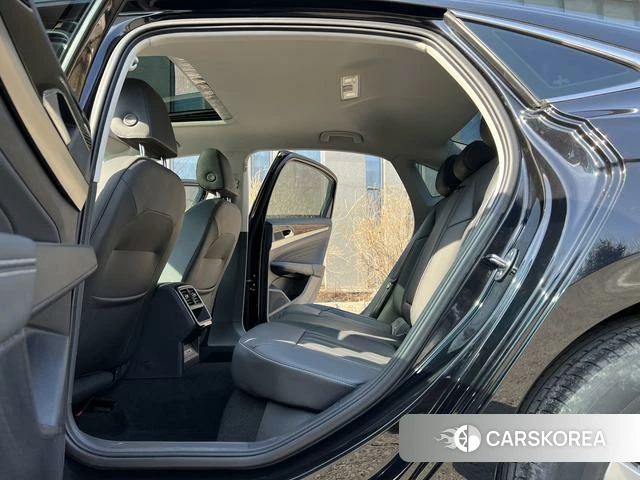 Volkswagen Passat id 3926969 из Китая 18