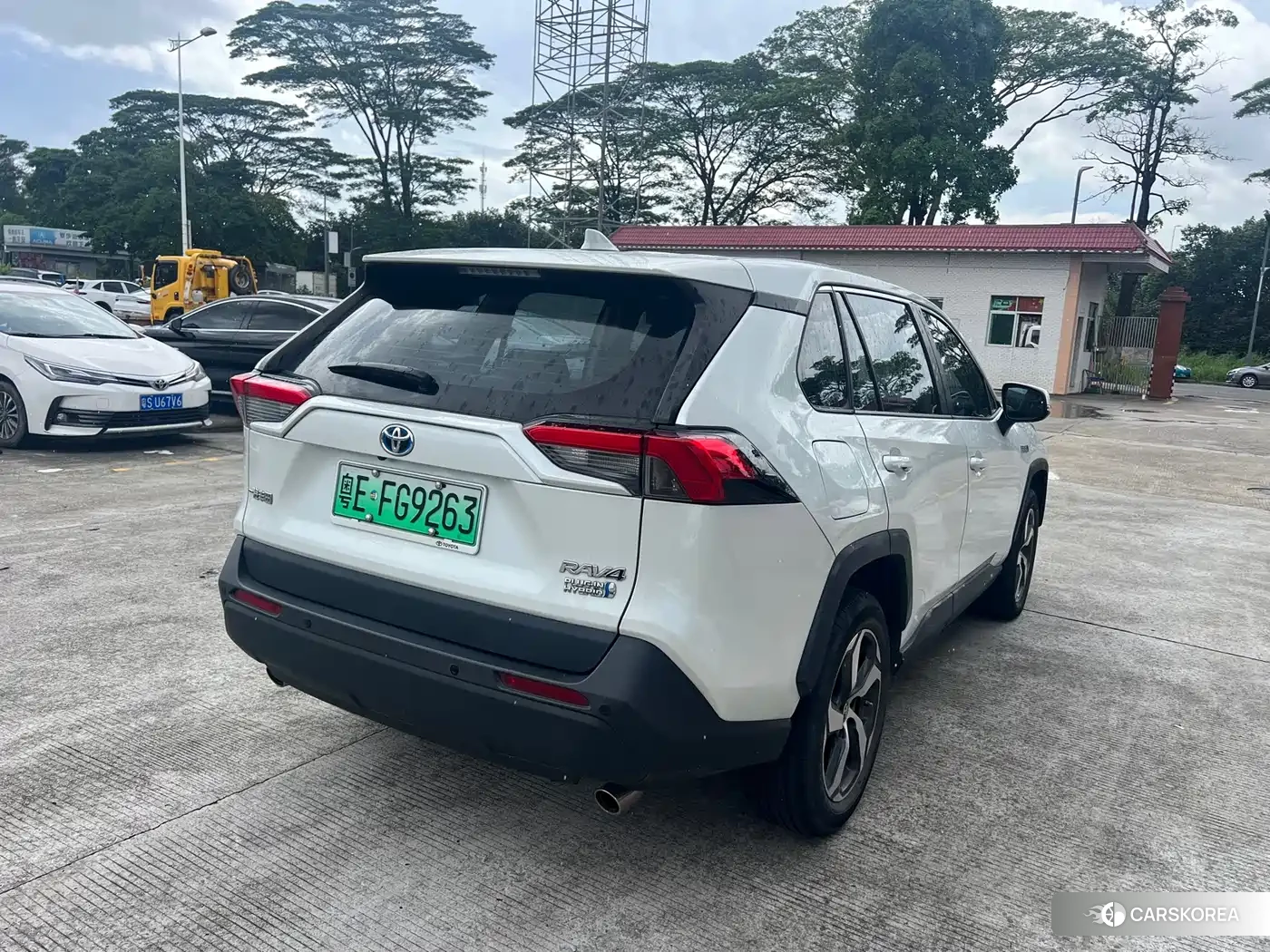 Toyota RAV4 Rongfang Dual Engine E+ 2022 Белый из Китая, фото 6