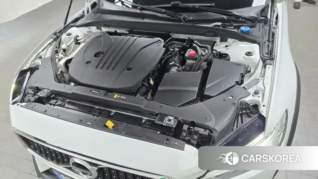 Volvo V60 Cross-Country 2nd Generation id 3464058 из Кореи 16