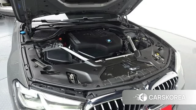 BMW 5 Series (G30) id 3225726 из Кореи 16