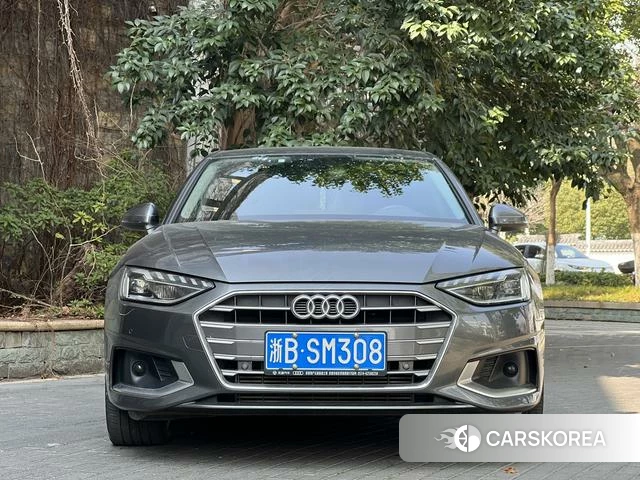 Audi A4L id 4241763 из Китая 13